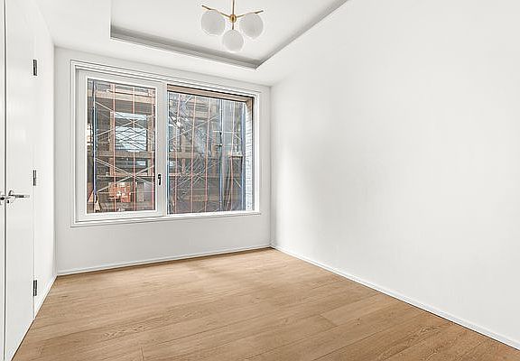 5th image of 345 W 14th St APT 3F