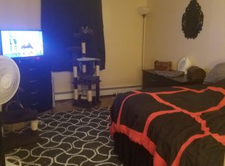 33 Belle Ave, Ronkonkoma, NY 11779