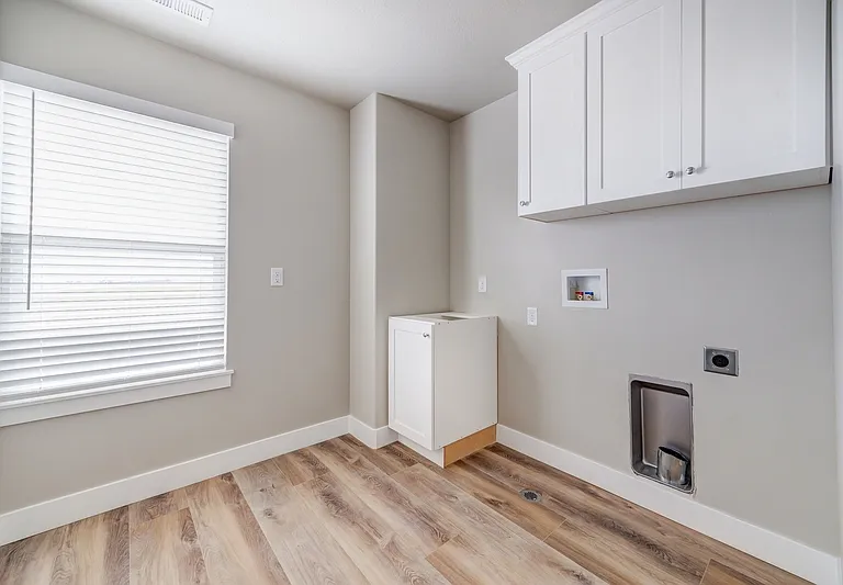 2502 N Cormac Pl — Photo 9