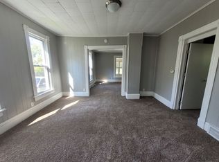 3127 8th St, Des Moines, IA 50313