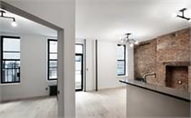 Rented by REAL VISION REALTY LLC | media 2