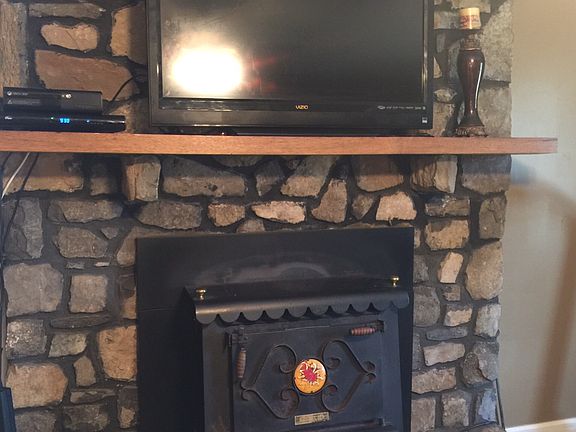 Wood burning fireplace 