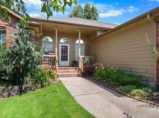 1215 E Brierwood Dr, Spokane, WA 99218
