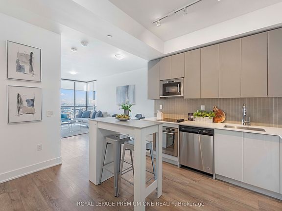 3rd image of 2908 Highway 7 Rd #901