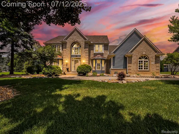 12495 Howland Park Dr, Plymouth, MI 48170