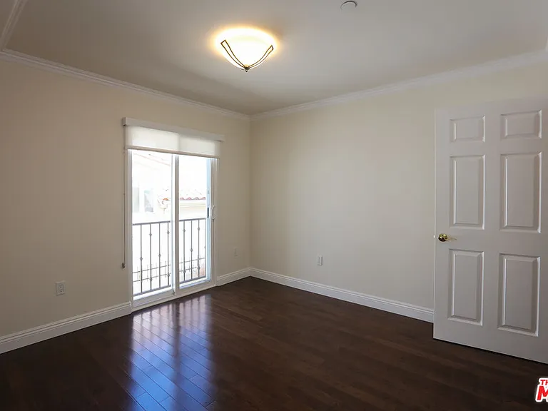 1171 Franklin St #104 — Photo 23