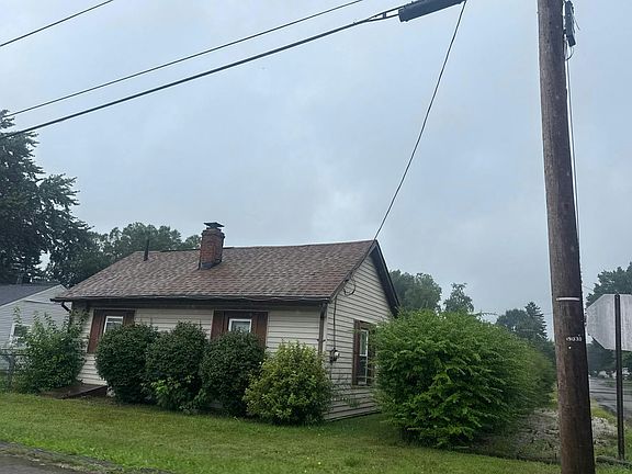 2nd image of 4105 Vinal Ave NW