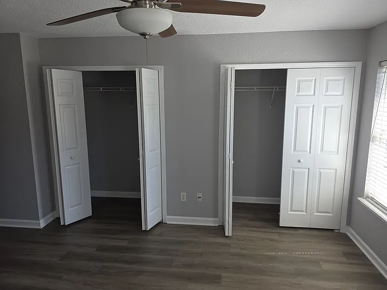1869 Lago Del Sur Dr — Photo 14