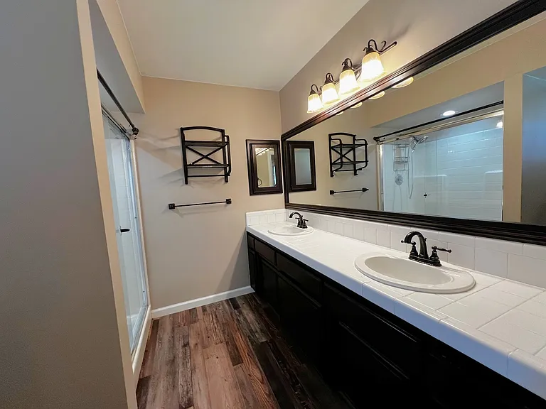 516 Sun Rose Ave — Photo 16