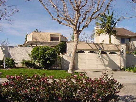 Welcome to 24355 Borrego