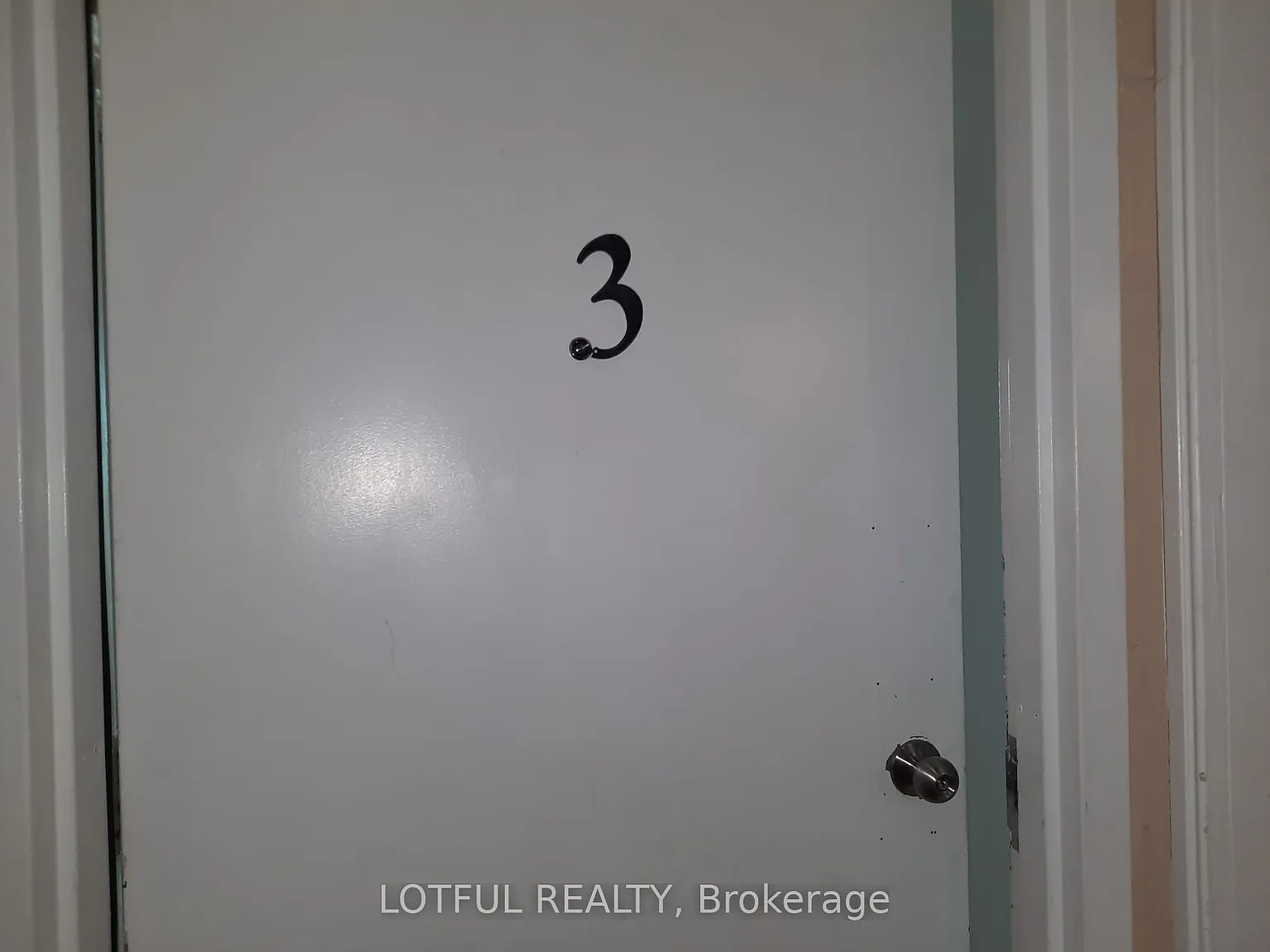 2 bed, $1,800 — Photo 2