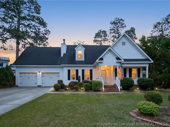 2132 Calista Cir, Fayetteville, NC 28304