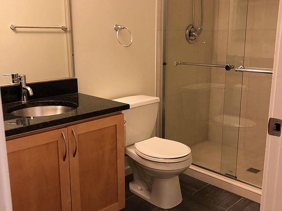 4th image of 118 107th Ave NE Unit B406
