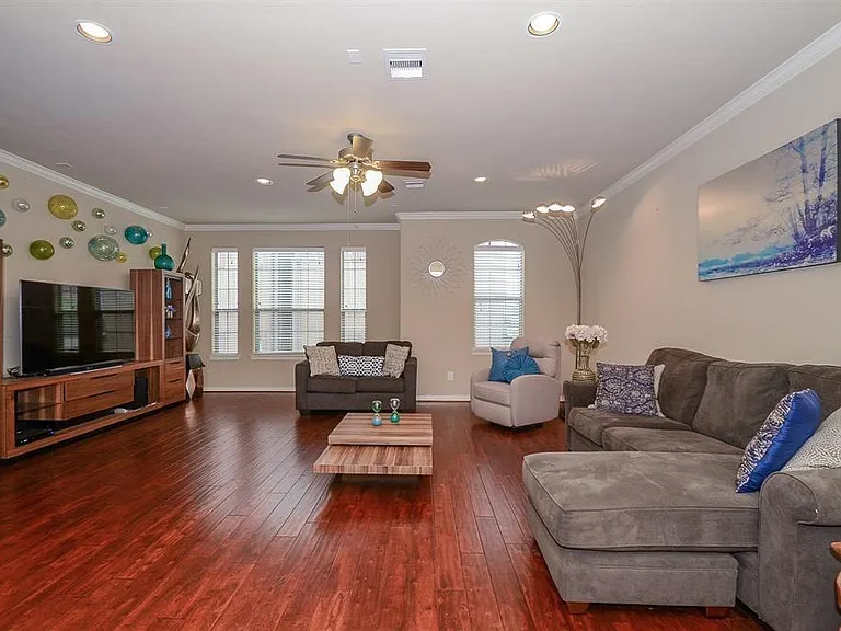4018 Childress St #C — Photo 5