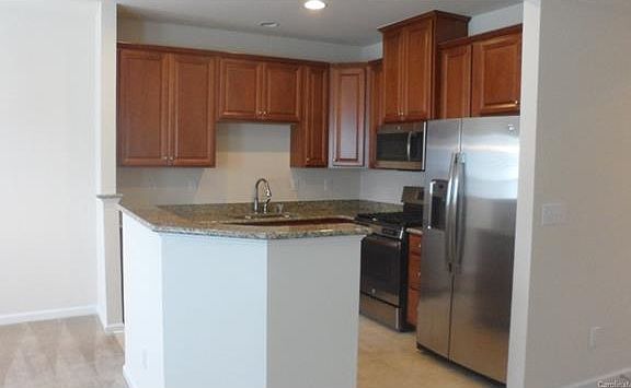 5th image of 7435 Red Mulberry Way