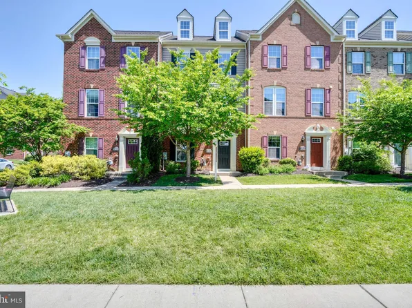 5232 Stream Bank Ln, Greenbelt, MD 20770