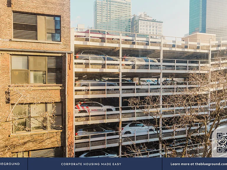 345 W 30th St #6C — Photo 5