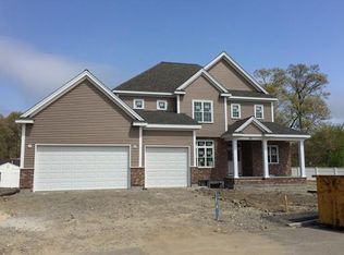 30 Iron Works Way, Saugus, MA 01906