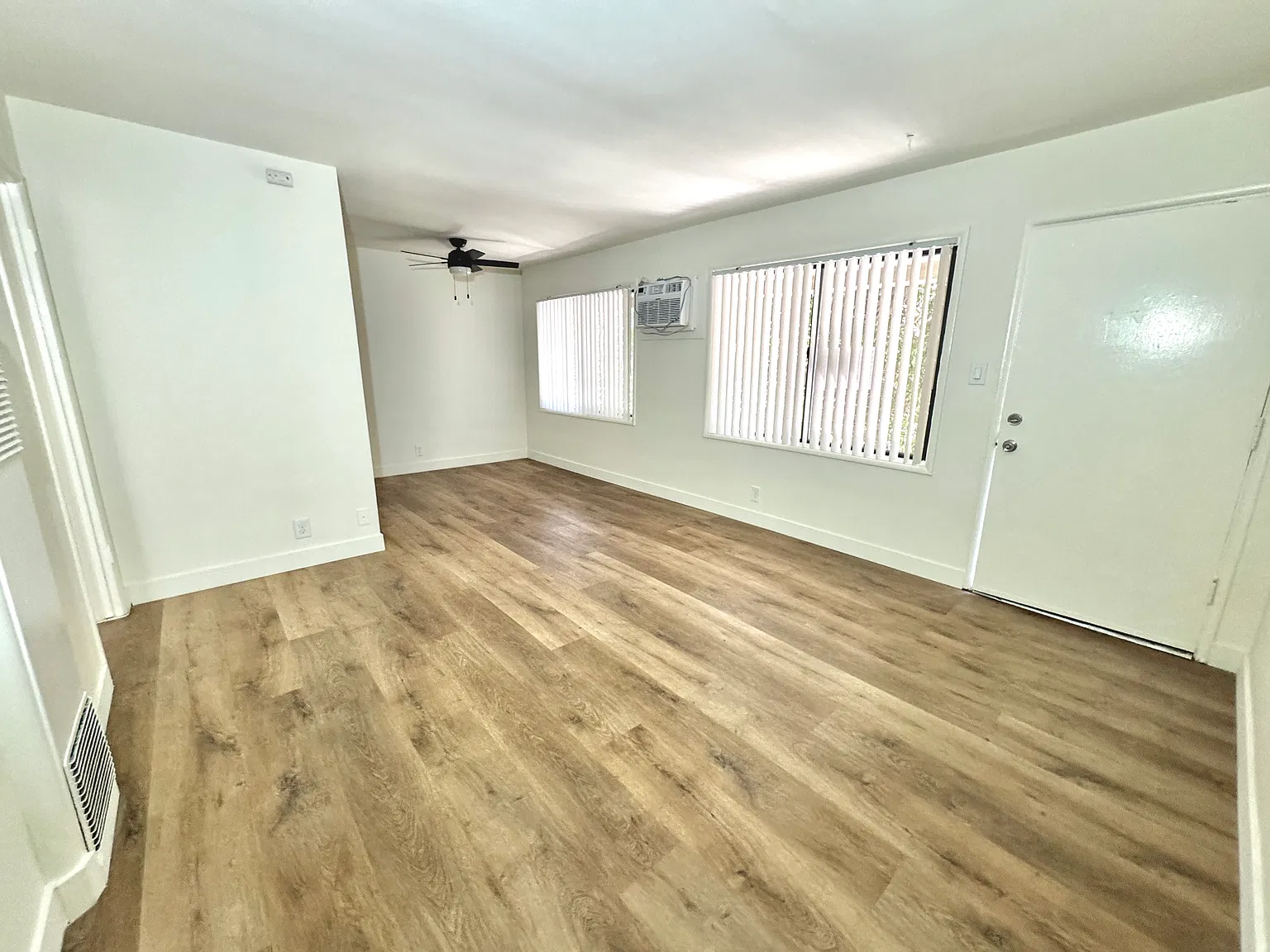 1 bed, 550 sqft, $1,795 — Photo 3