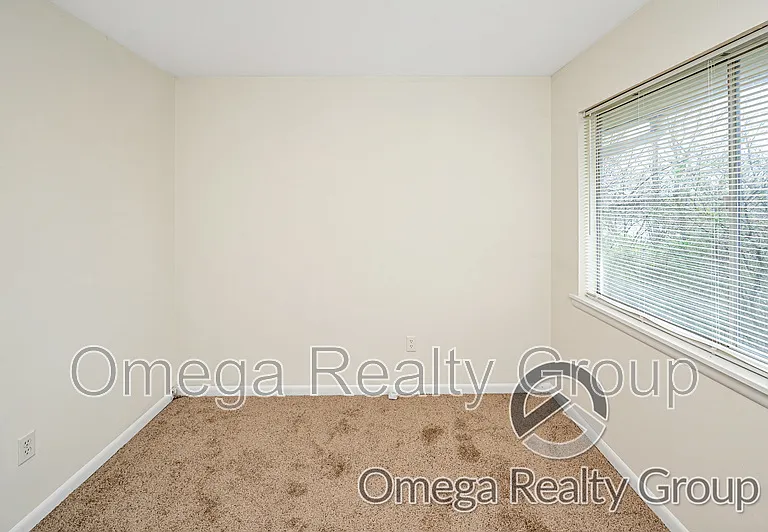 208 Rolling Mill St #8 — Photo 18