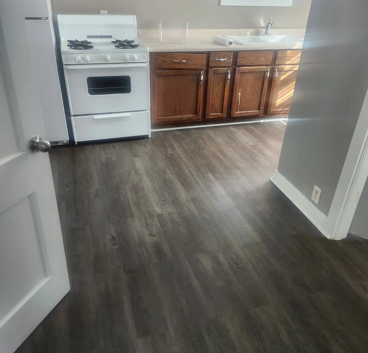 2 bed, 941 sqft, $775 — Photo 3