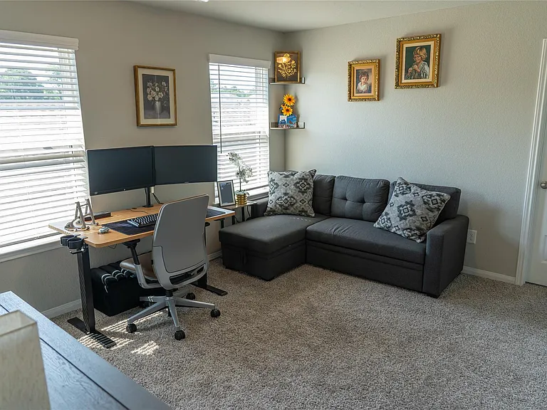 7010 Silverleaf Oak St — Photo 21