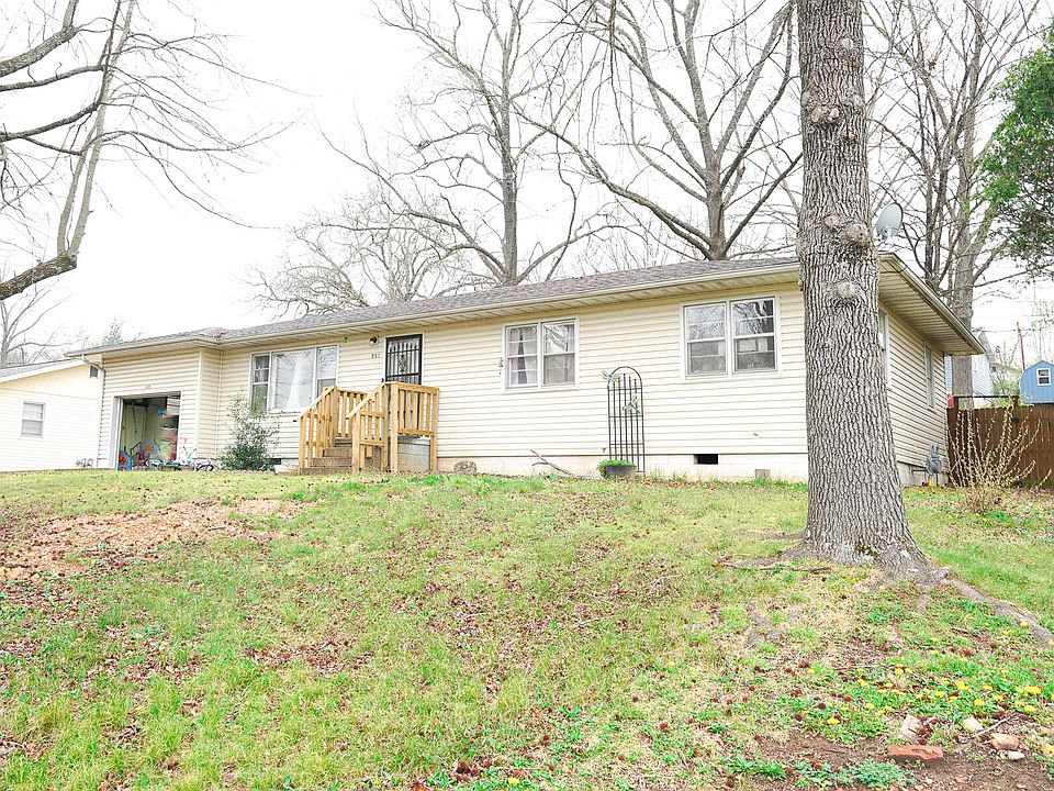 1st image of 925 Patton Avenue