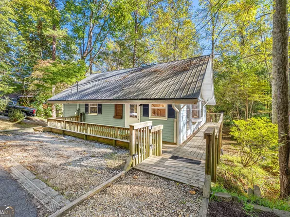 332 Magnolia Dr, Sautee Nacoochee, GA 30571