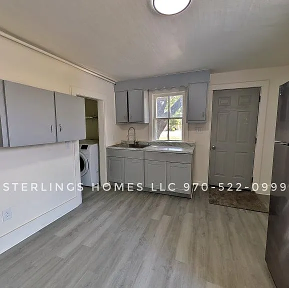 421 Oak St — Photo 6