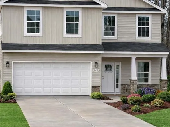 110 Vine Maple Ct, King, NC 27021