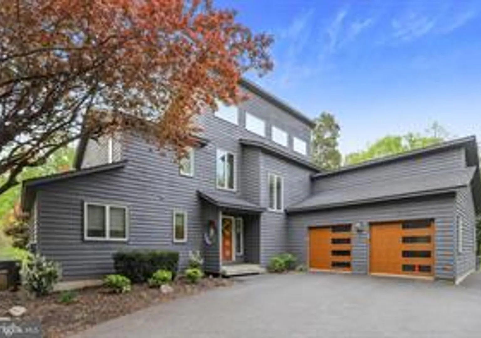 Commuters Dream! Private Acreage Stafford And Minutes To Vre — Photo 1