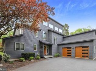 26 Cannon Bluff Dr, Stafford, VA 22554