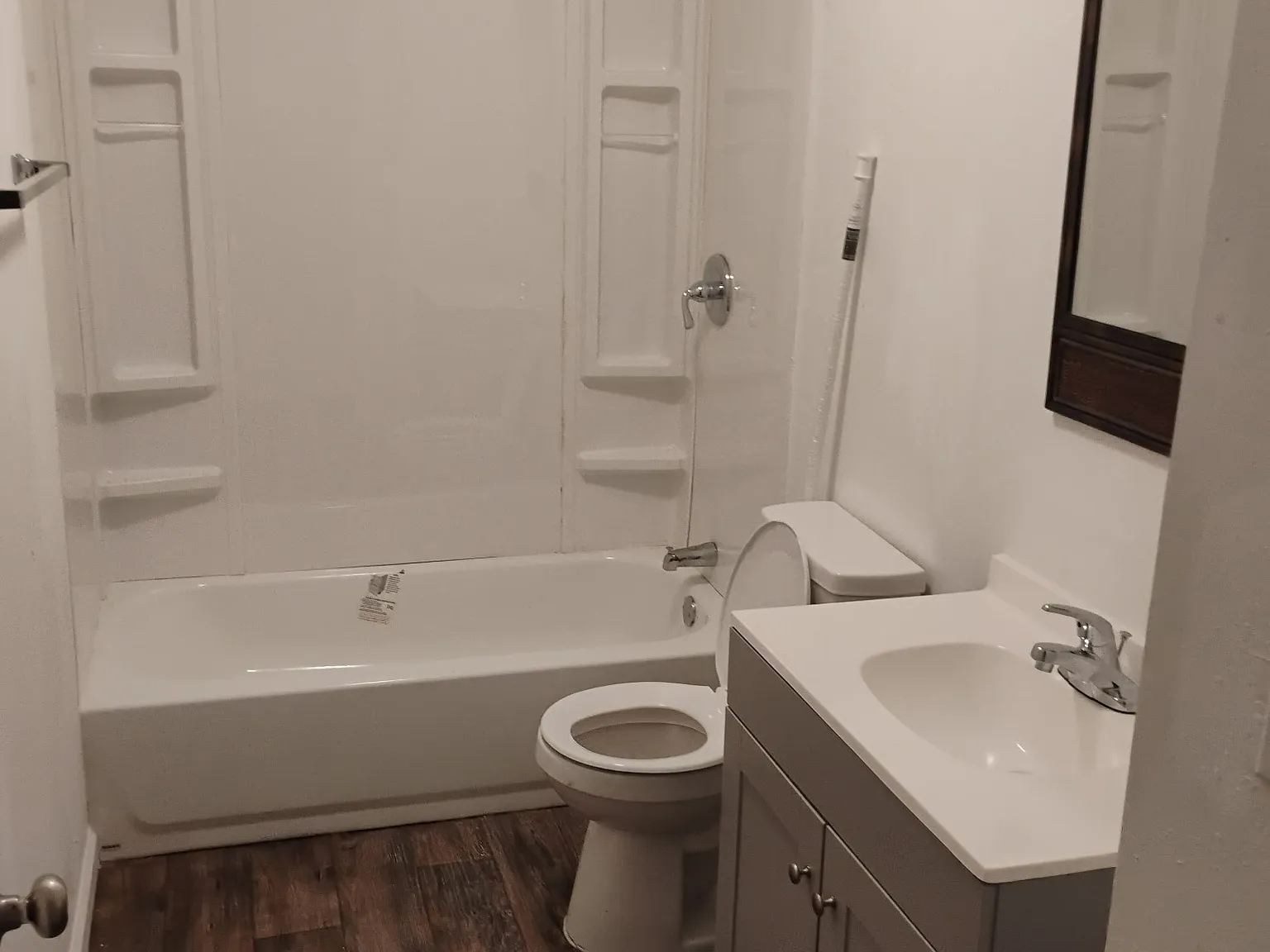 3 bed, 1196 sqft, $1,700 — Photo 4