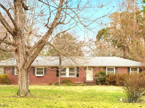 1008 Candlewood Ln, Rock Hill, SC 29730