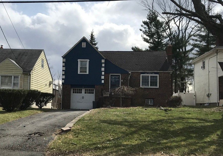 1st image of 6 Crystal Ave