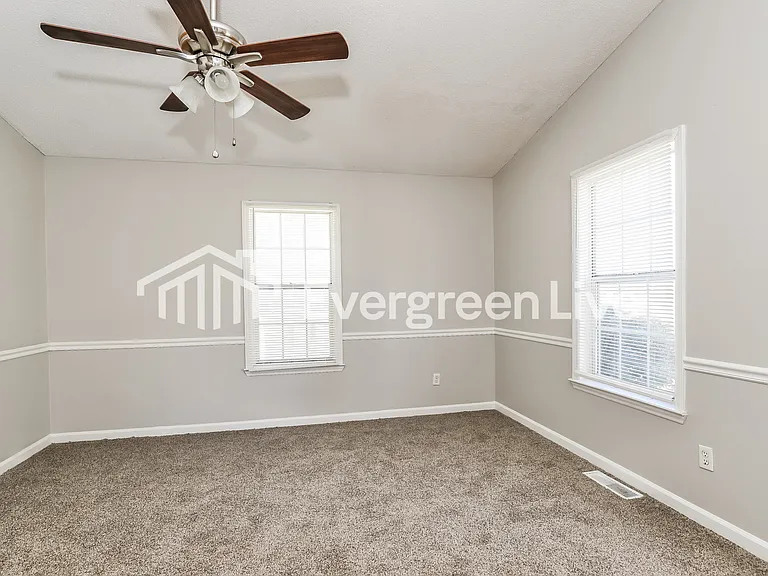 3404 Lovington Ct — Photo 12