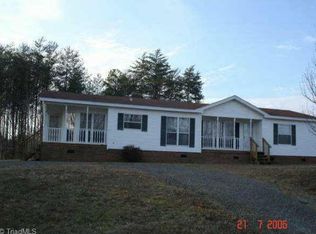 189 Wandering Walk Trl, Lowgap, NC 27024