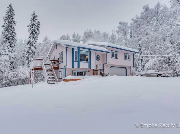 379 Hillside Dr, Fairbanks, AK 99712