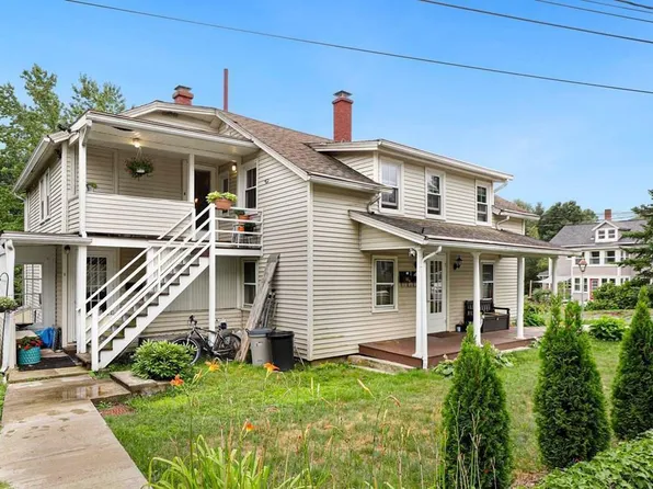 19 River Ave #D, South Grafton, MA 01560