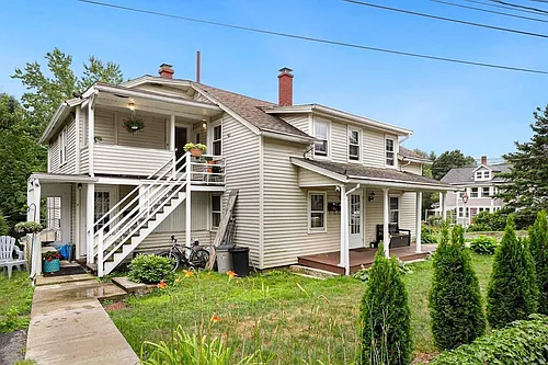 19 River Ave #D Photo 1