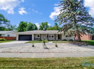 2029 Greendale Ave, Findlay, OH 45840