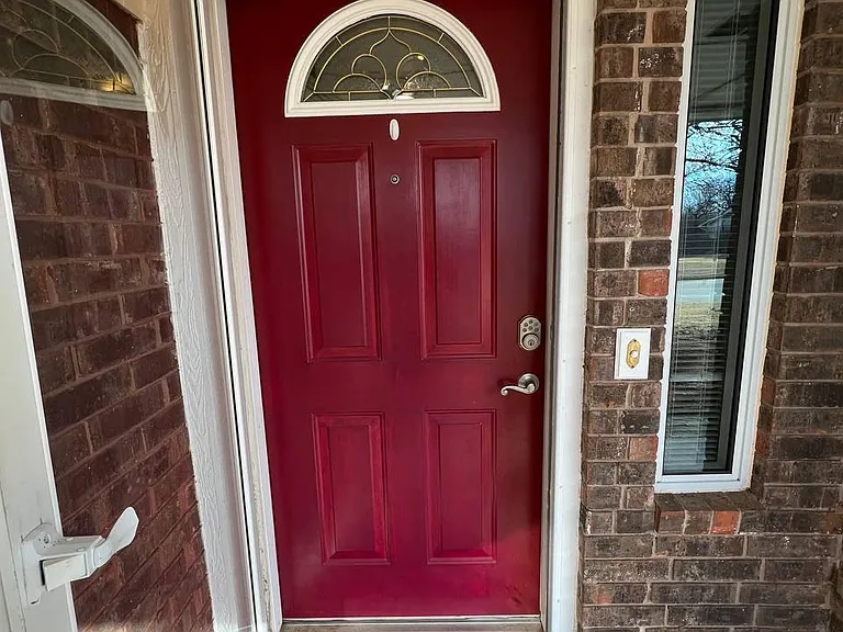 8500 Tiffany Dr — Photo 3