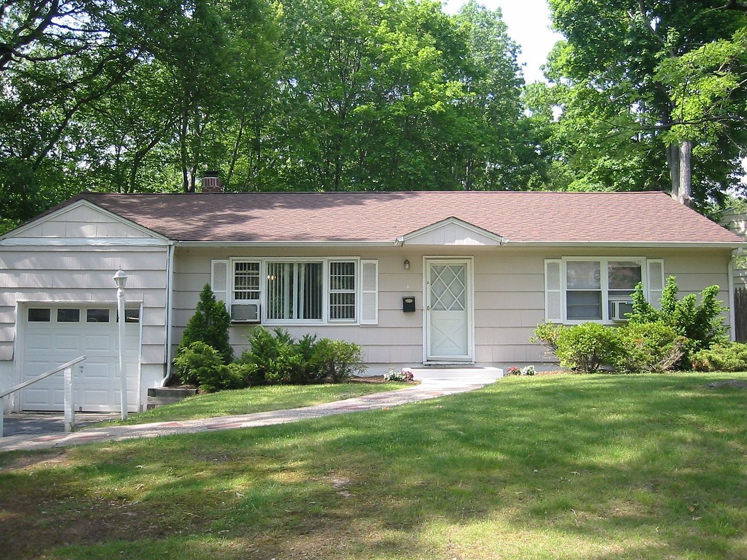 4 Colonial Woods Dr, West Orange, NJ 07052 Zillow