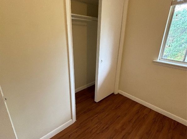 1212 W 13th St #1212C