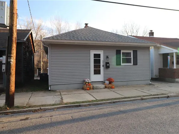664 Mauch Chunk Rd, Palmerton, PA 18071