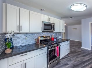 6625 Bartlett Dr, Phelan, CA 92371