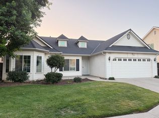 7955 N Backer Ave, Fresno, CA