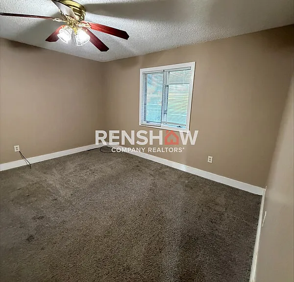 35 Maywood Dr — Photo 20