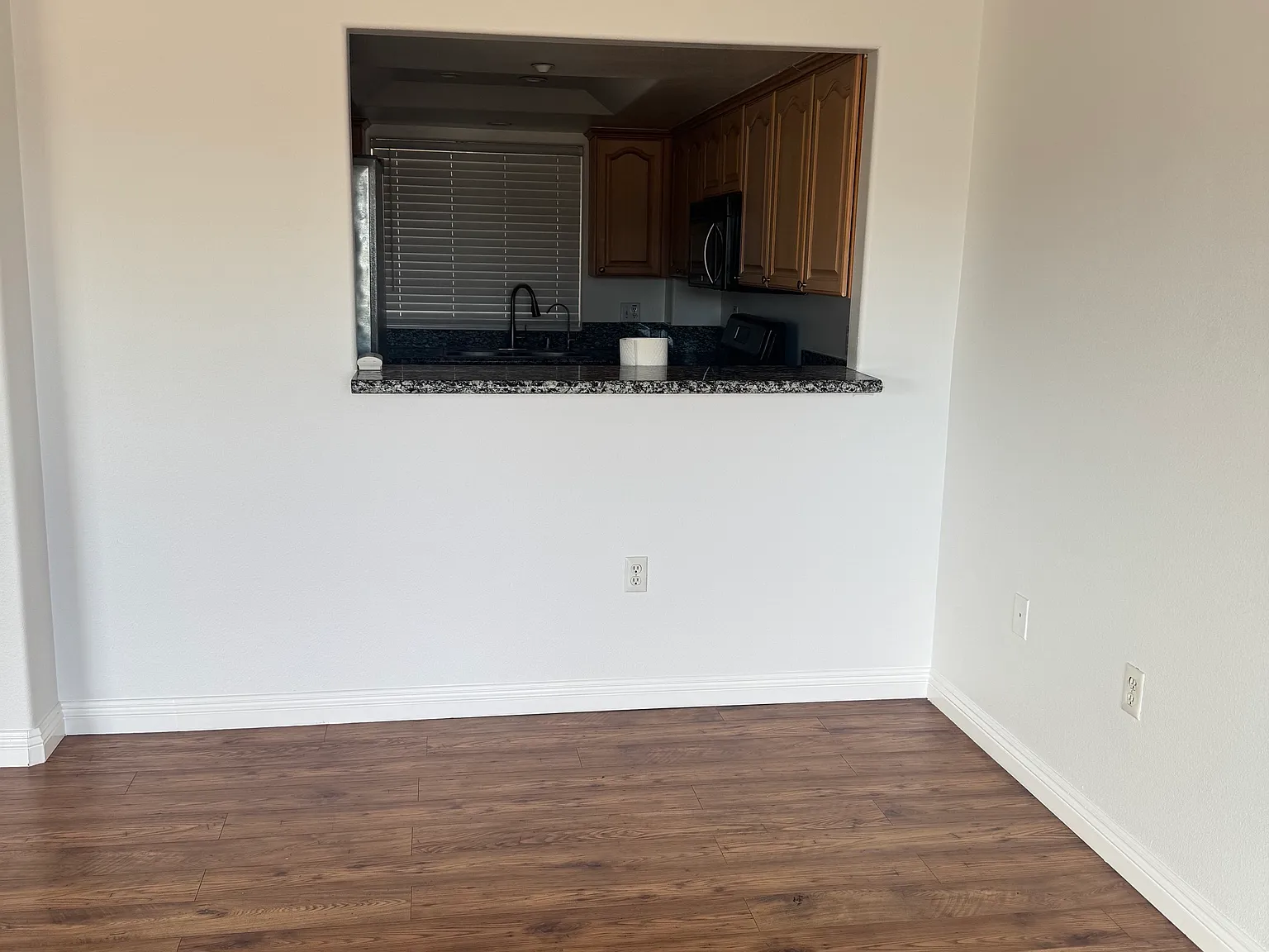 2 bed, 1350 sqft, $3,800 — Photo 3