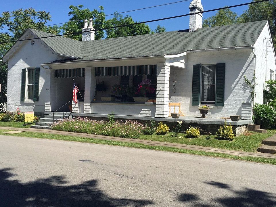 1st image of 404 E Pleasant St